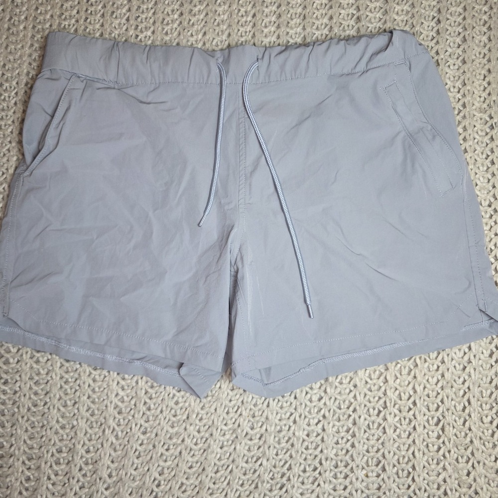 Real Tree Womens Fishing Shorts Light Blue Zip Pockets Drawstring Athletic Large